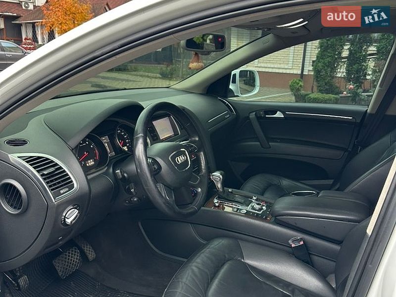 Внедорожник / Кроссовер Audi Q7 2014 в Виннице