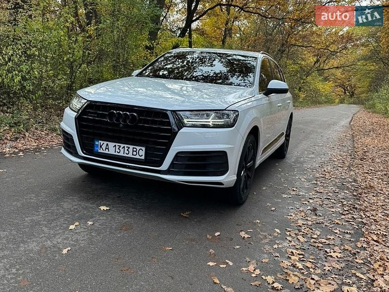 Внедорожник / Кроссовер Audi Q7 2019 в Киеве