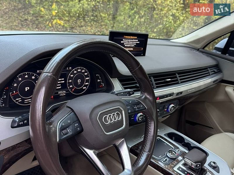 Внедорожник / Кроссовер Audi Q7 2019 в Киеве