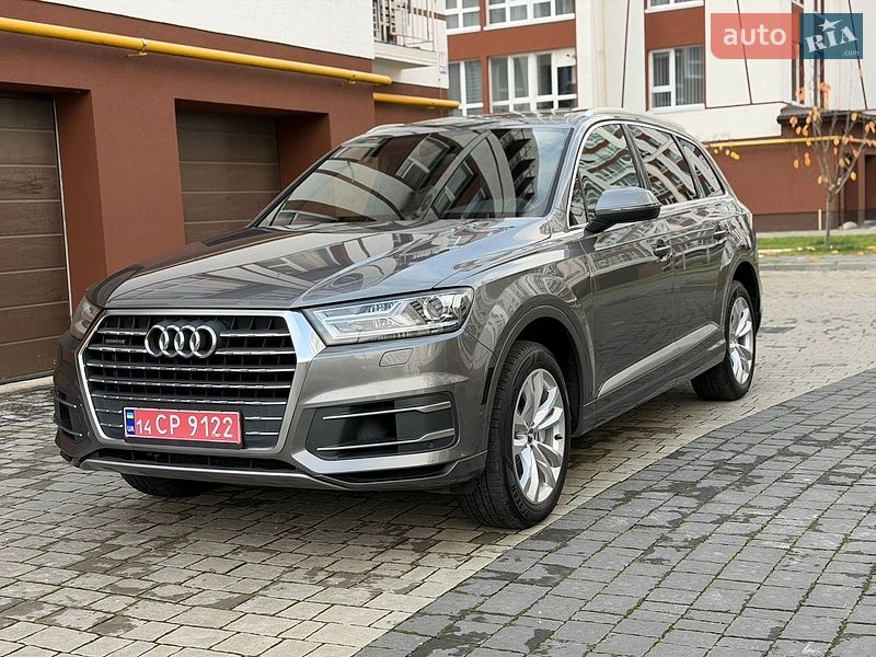 Позашляховик / Кросовер Audi Q7 2016 в Івано-Франківську