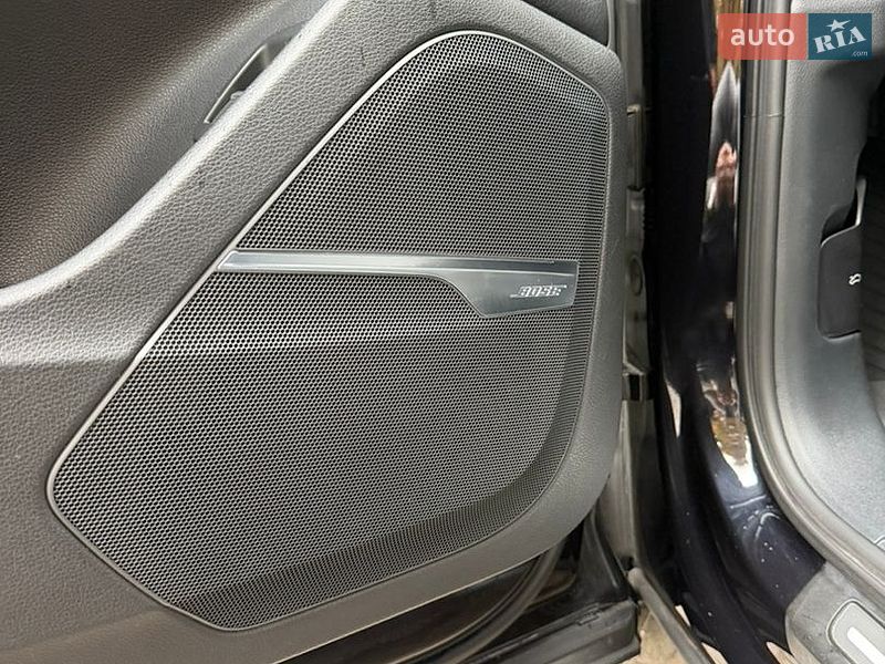 Позашляховик / Кросовер Audi Q7 2019 в Львові