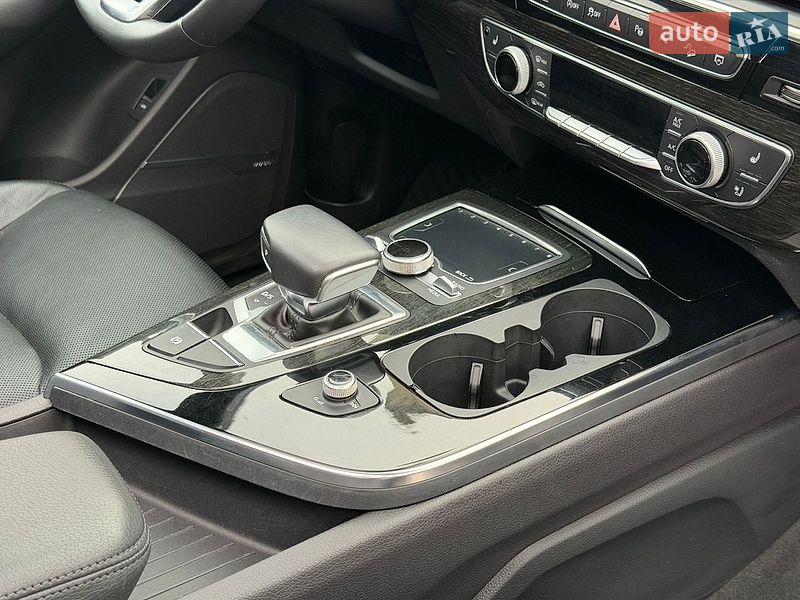 Позашляховик / Кросовер Audi Q7 2018 в Дубні фото 63 Позашляховик / Кросовер Audi Q7 2018 в Дубні