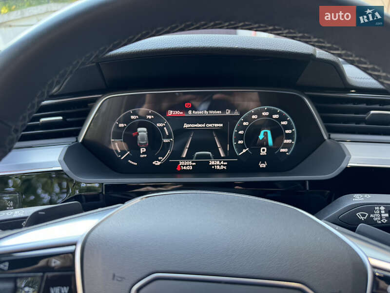 Внедорожник / Кроссовер Audi Q8 e-tron 2023 в Тернополе