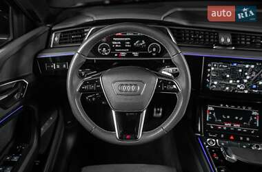 Внедорожник / Кроссовер Audi Q8 e-tron 2023 в 