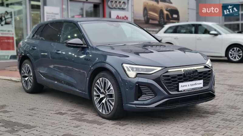 Позашляховик / Кросовер Audi Q8 e-tron 2023 в Хмельницькому