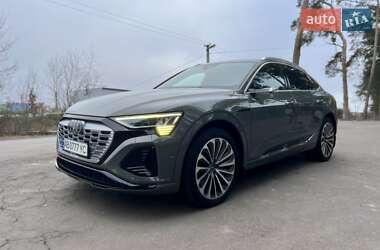 Внедорожник / Кроссовер Audi Q8 e-tron 2023 в 
