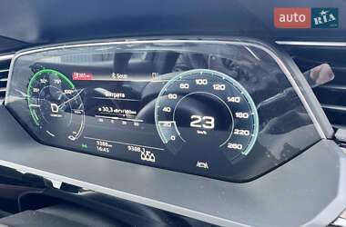 Внедорожник / Кроссовер Audi Q8 e-tron 2024 в 