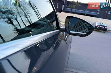 Внедорожник / Кроссовер Audi Q8 e-tron 2023 в 