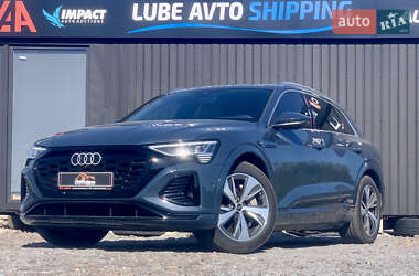 Внедорожник / Кроссовер Audi Q8 e-tron 2023 в 