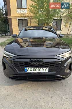 Внедорожник / Кроссовер Audi Q8 e-tron 2023 в 