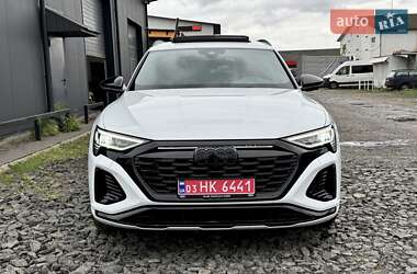 Внедорожник / Кроссовер Audi Q8 e-tron 2024 в 