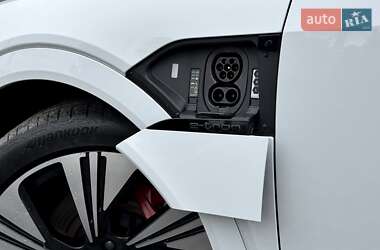 Внедорожник / Кроссовер Audi Q8 e-tron 2024 в 