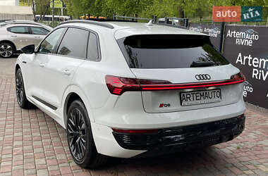 Внедорожник / Кроссовер Audi Q8 e-tron 2024 в 