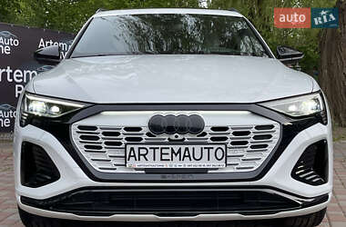 Внедорожник / Кроссовер Audi Q8 e-tron 2024 в 