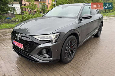Внедорожник / Кроссовер Audi Q8 e-tron 2023 в 