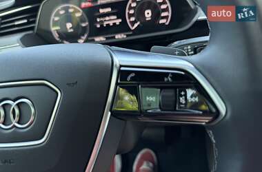 Внедорожник / Кроссовер Audi Q8 e-tron 2023 в 