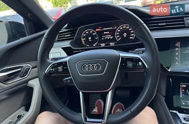 Внедорожник / Кроссовер Audi Q8 e-tron 2023 в 