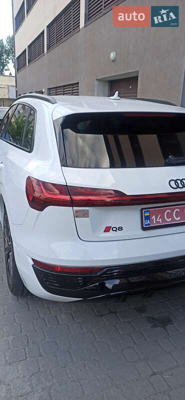 Внедорожник / Кроссовер Audi Q8 e-tron 2023 в Львове фото 2 Внедорожник / Кроссовер Audi Q8 e-tron 2023 в Львове