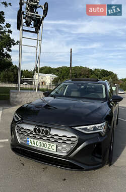 Внедорожник / Кроссовер Audi Q8 e-tron 2023 в 