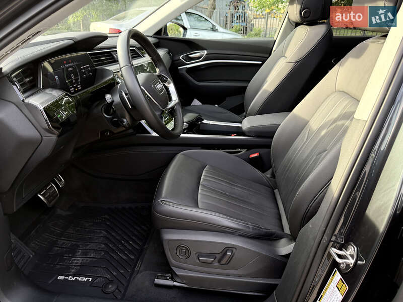 Внедорожник / Кроссовер Audi Q8 e-tron 2023 в Виннице фото 34 Внедорожник / Кроссовер Audi Q8 e-tron 2023 в Виннице