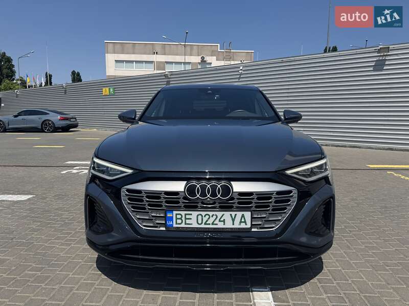 Внедорожник / Кроссовер Audi Q8 e-tron 2023 в Одессе