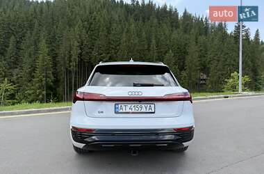 Внедорожник / Кроссовер Audi Q8 e-tron 2023 в 