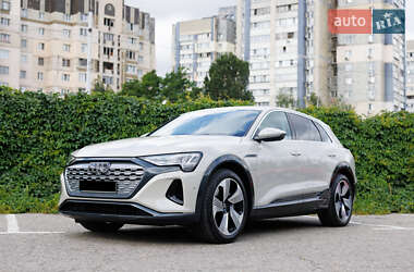 Внедорожник / Кроссовер Audi Q8 e-tron 2024 в Киеве