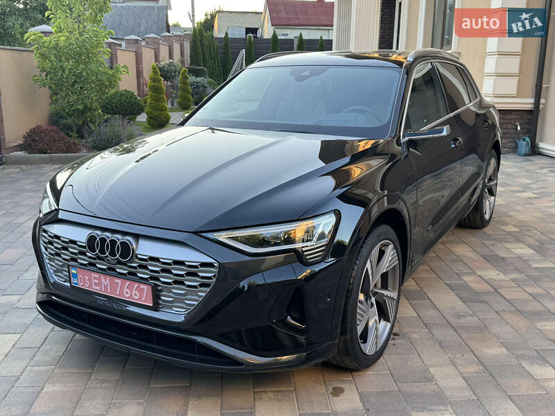 Audi Q8 e-tron 2023