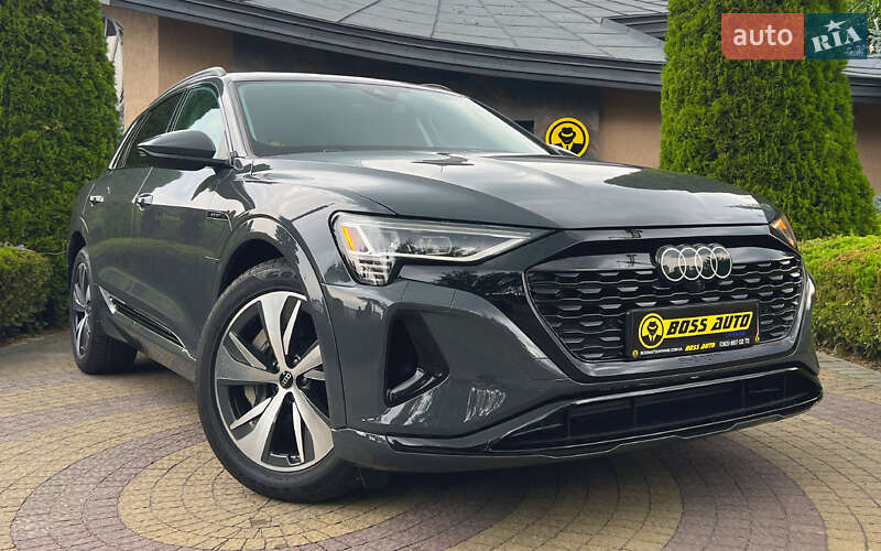 Audi Q8 e-tron 2024