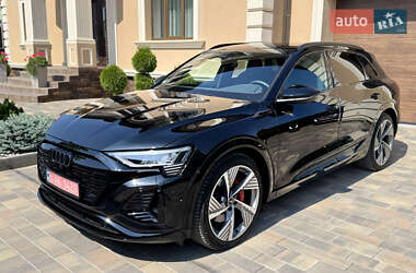 Внедорожник / Кроссовер Audi Q8 e-tron 2023 в Черновцах