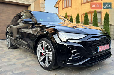 Внедорожник / Кроссовер Audi Q8 e-tron 2023 в 