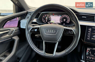 Внедорожник / Кроссовер Audi Q8 e-tron 2023 в 
