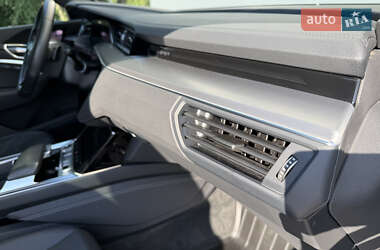 Внедорожник / Кроссовер Audi Q8 e-tron 2023 в 