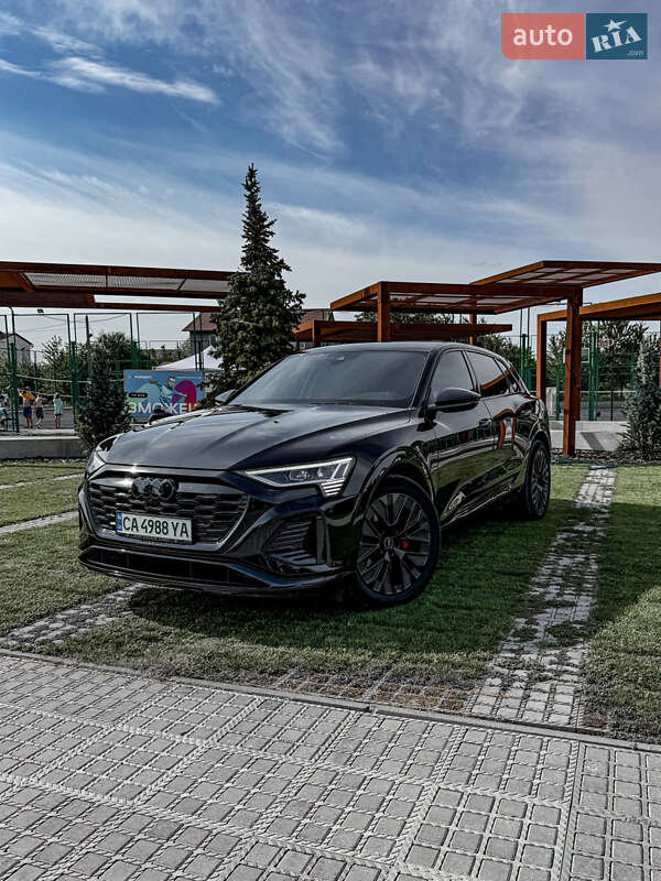 Внедорожник / Кроссовер Audi Q8 e-tron 2023 в Черкассах