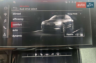 Внедорожник / Кроссовер Audi Q8 e-tron 2023 в 