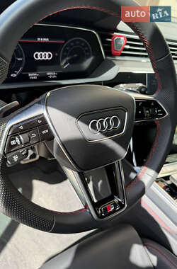 Внедорожник / Кроссовер Audi Q8 e-tron 2023 в 