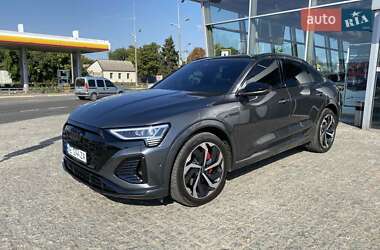 Внедорожник / Кроссовер Audi Q8 e-tron 2023 в 