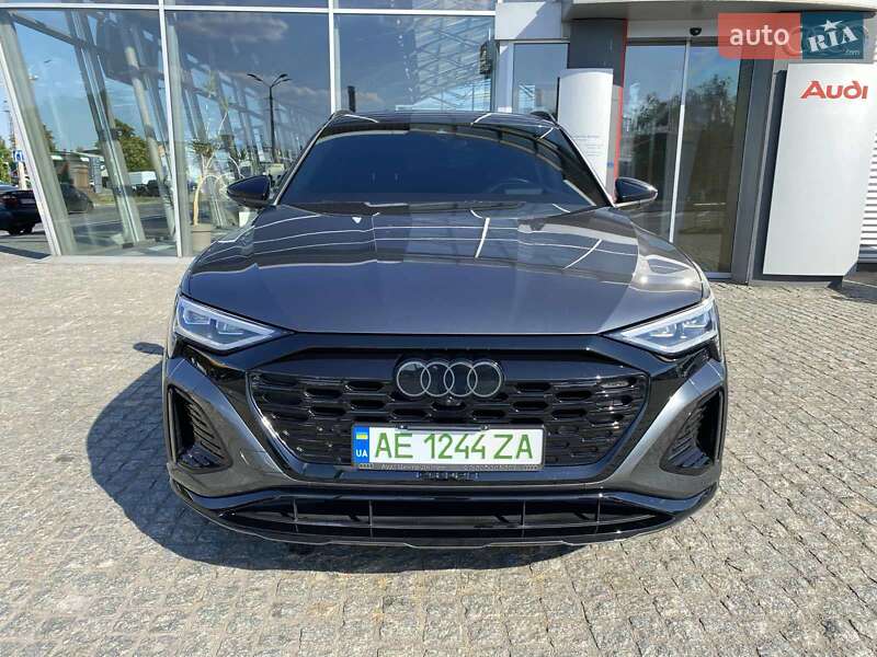 Позашляховик / Кросовер Audi Q8 e-tron 2023 в Дніпрі фото 7 Позашляховик / Кросовер Audi Q8 e-tron 2023 в Дніпрі