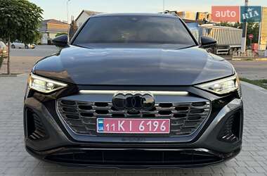 Внедорожник / Кроссовер Audi Q8 e-tron 2024 в 