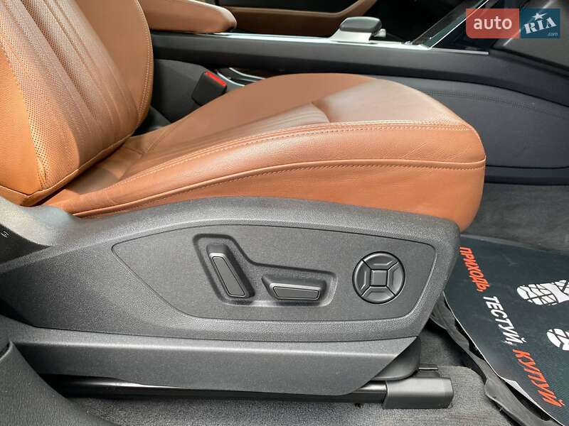 Внедорожник / Кроссовер Audi Q8 e-tron 2023 в Хмельницком