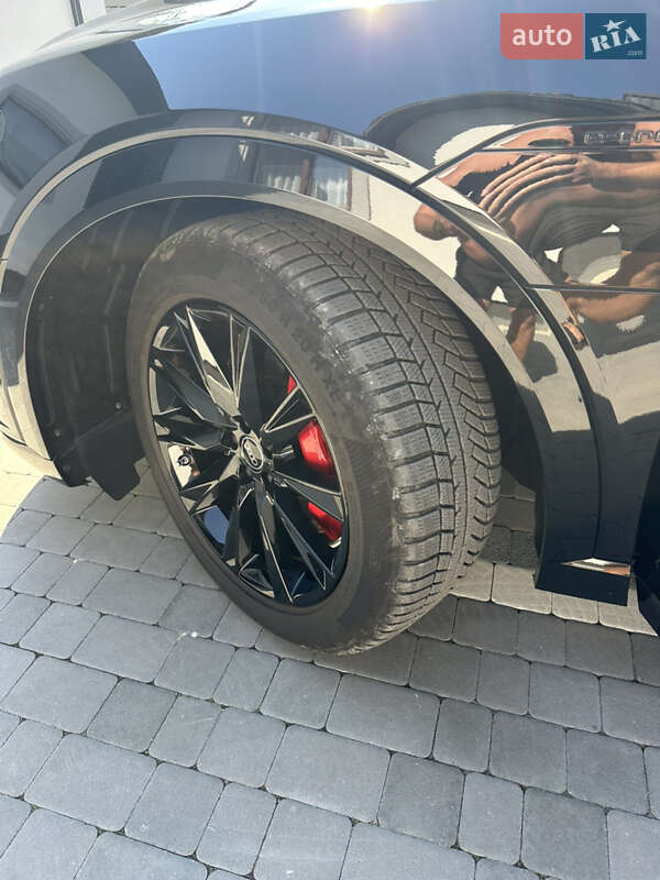 Внедорожник / Кроссовер Audi Q8 e-tron 2023 в Богородчанах