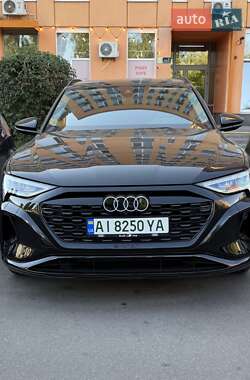 Внедорожник / Кроссовер Audi Q8 e-tron 2023 в Киеве