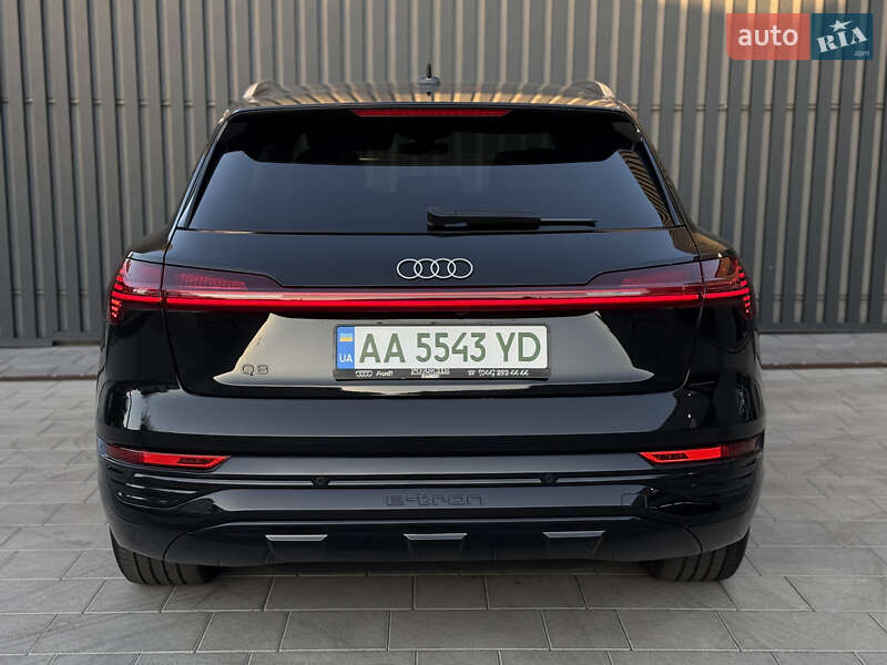 Внедорожник / Кроссовер Audi Q8 e-tron 2023 в Киеве фото 6 Внедорожник / Кроссовер Audi Q8 e-tron 2023 в Киеве