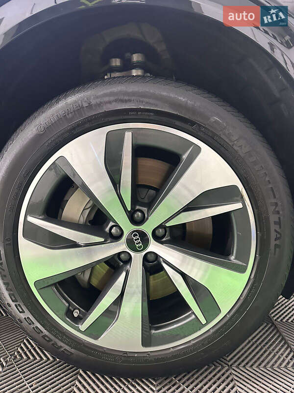 Позашляховик / Кросовер Audi Q8 e-tron 2023 в Івано-Франківську фото 17 Позашляховик / Кросовер Audi Q8 e-tron 2023 в Івано-Франківську