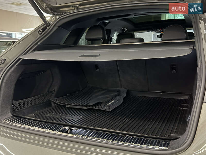 Внедорожник / Кроссовер Audi Q8 e-tron 2023 в Николаеве