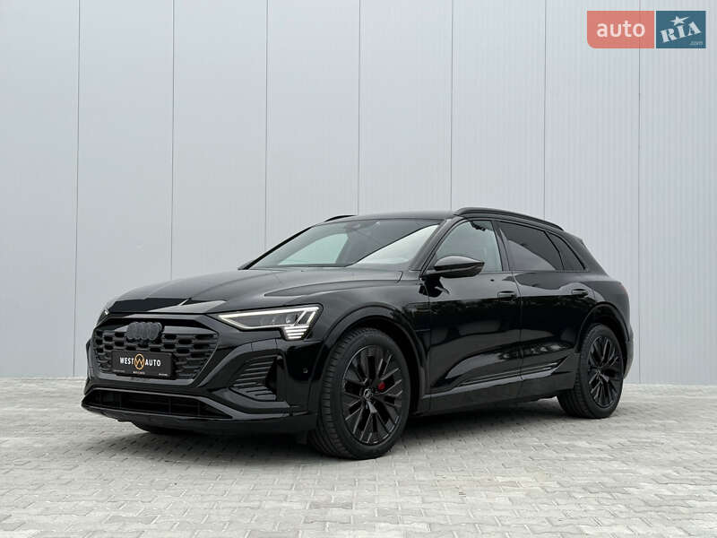 Внедорожник / Кроссовер Audi Q8 e-tron 2023 в 