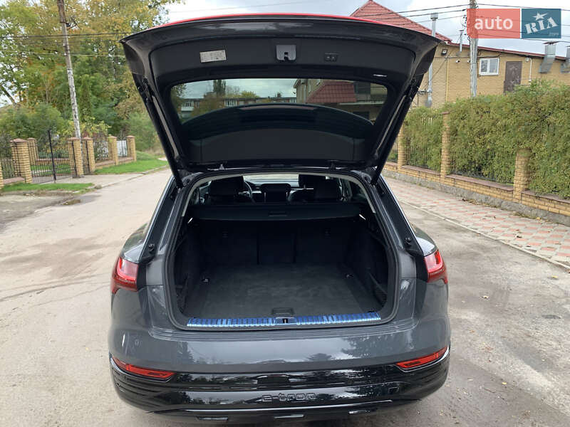 Внедорожник / Кроссовер Audi Q8 e-tron 2024 в Бердичеве фото 11 Внедорожник / Кроссовер Audi Q8 e-tron 2024 в Бердичеве