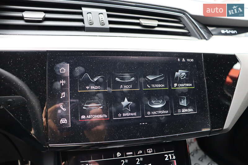 Внедорожник / Кроссовер Audi Q8 e-tron 2023 в Львове фото 27 Внедорожник / Кроссовер Audi Q8 e-tron 2023 в Львове