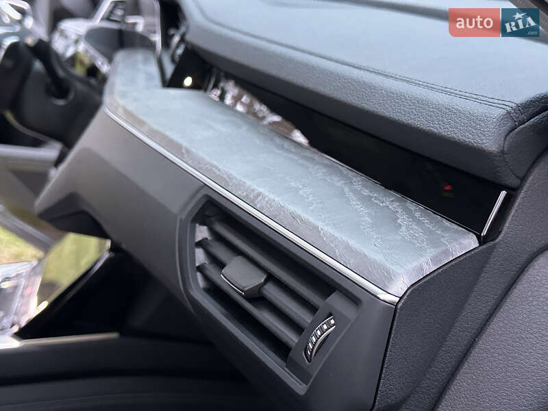 Внедорожник / Кроссовер Audi Q8 e-tron 2023 в Житомире фото 50 Внедорожник / Кроссовер Audi Q8 e-tron 2023 в Житомире