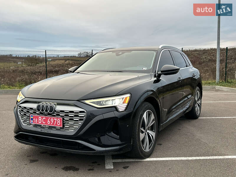 Внедорожник / Кроссовер Audi Q8 e-tron 2023 в Ровно фото 2 Внедорожник / Кроссовер Audi Q8 e-tron 2023 в Ровно